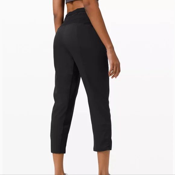 Lululemon Dance Studio Mid Rise Crop - Picture 2 of 7